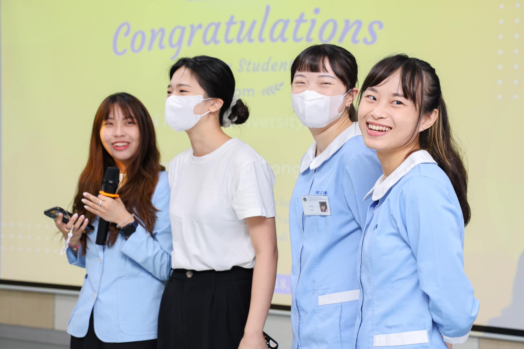 A farewell ceremony for exchange nursing students from Taipei Medical University, Taiwan, and University of Hong Kong, Hong Kong.